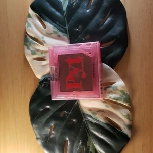 PYT Beauty Hot Flush Blush in Flirty